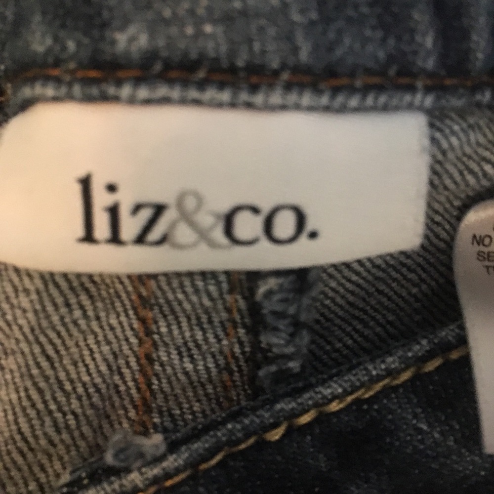 Capris - Picture 2 of 3